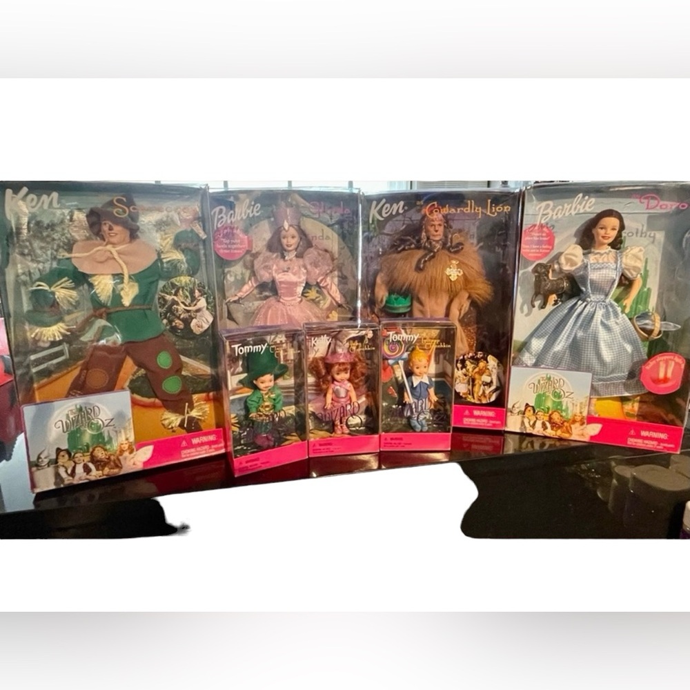 Barbie:  Wizard of Oz Complete Set (7 Pieces (No Tin Man) 1999 Vintage Rare